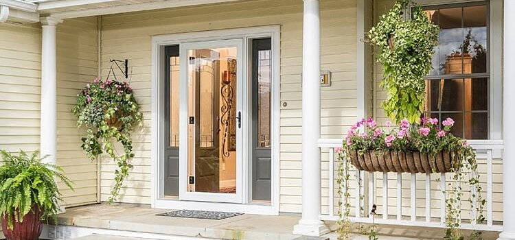 screen door installation in Cherry Valley